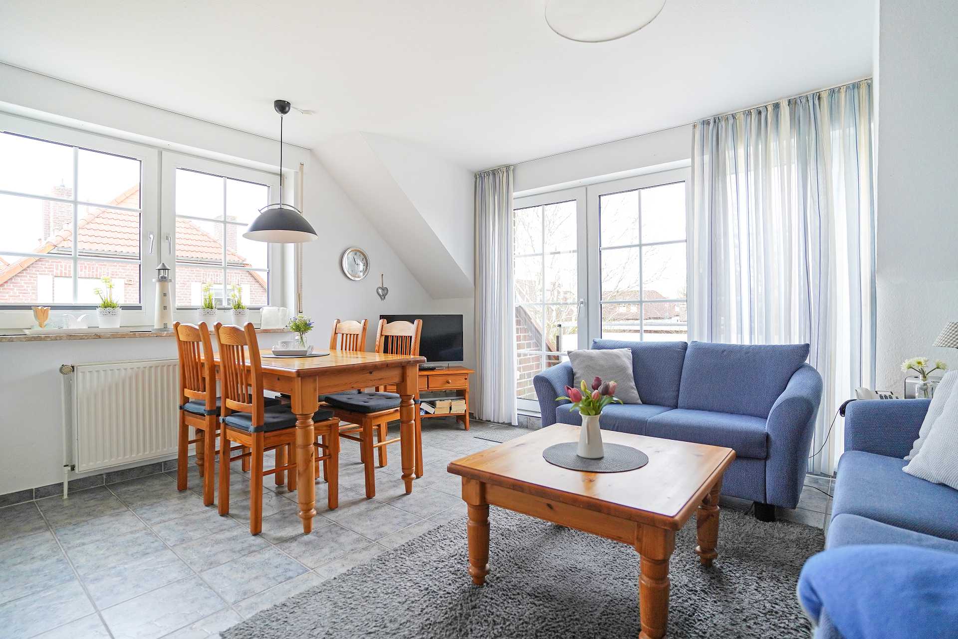 Riedgras 4 Wohnzimmer vorher